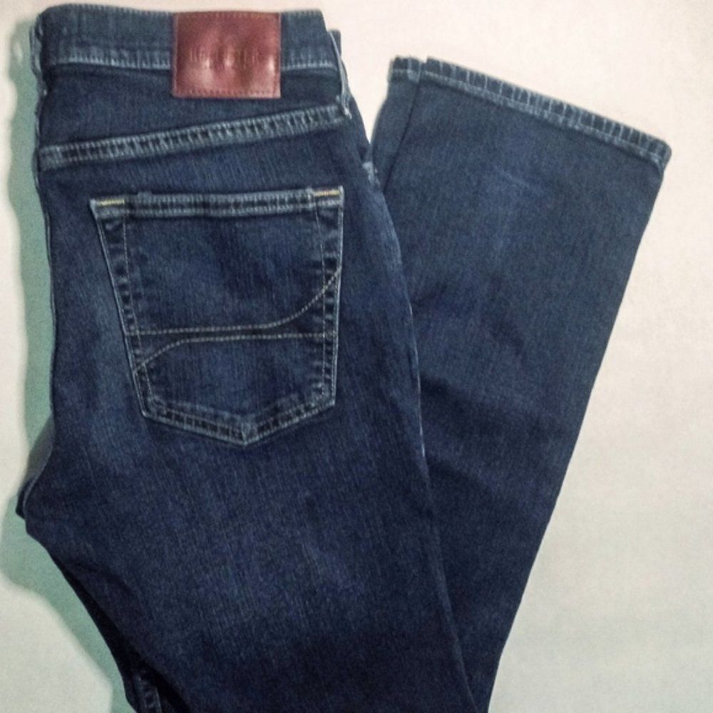 Hollister Epic Flex Slim Straight Jeans 28/32 EUC
